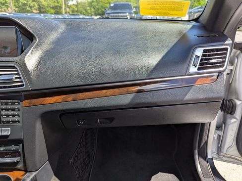 Used 2014 Mercedes-Benz E 350 Cabriolet image 36