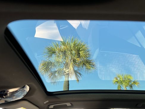 Certified 2025 BMW X3 xDrive30i w/ Premium Package image 27