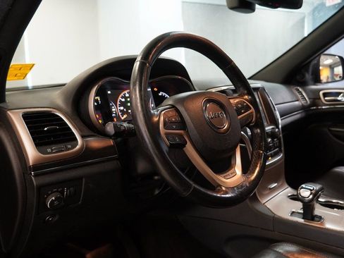 Used 2015 Jeep Grand Cherokee Limited image 7