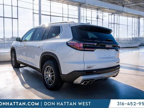 Used 2025 GMC Acadia Elevation image 32