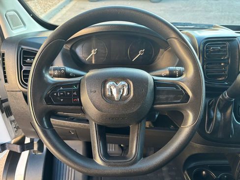 Used 2023 RAM ProMaster 2500 image 22