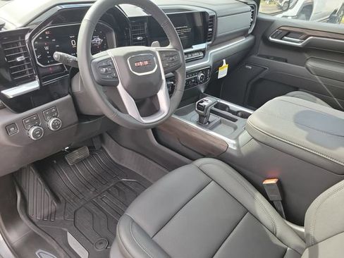 New 2026 GMC Sierra 1500 SLT AWD/4WD image 16