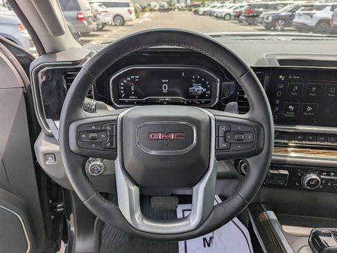 Certified 2024 GMC Sierra 1500 Elevation AWD/4WD image 16