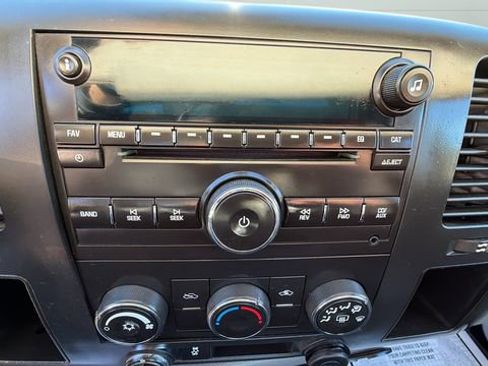 Used 2012 Chevrolet Silverado 2500 W/T image 13