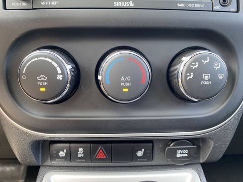 Used 2016 Jeep Compass High Altitude AWD/4WD image 28