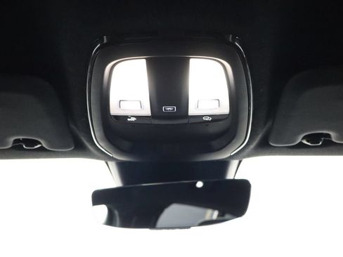 Used 2023 Volvo C40 P8 Recharge Ultimate AWD/4WD image 24
