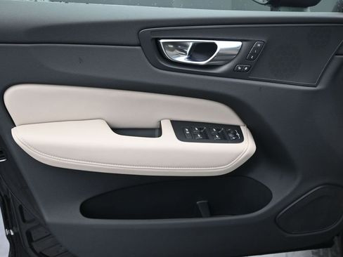 New 2026 Volvo XC60 T8 Core w/ Climate Package AWD/4WD image 5