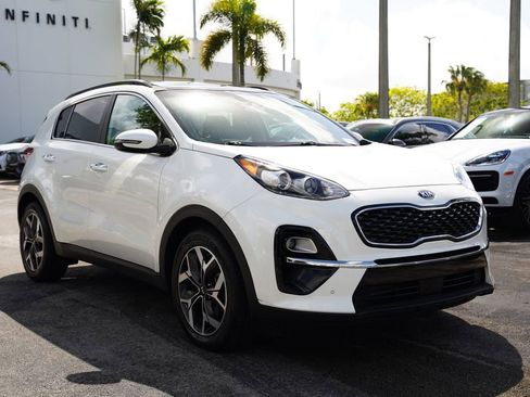 Used 2021 Kia Sportage EX w/ EX Technology Package image 6