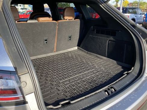 Used 2022 Lincoln Nautilus Reserve w/ Equipment Group 201A image 15