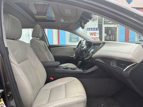 Used 2013 Toyota Avalon XLE Premium image 38