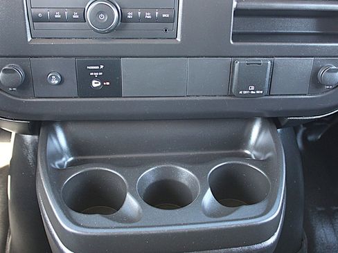 Used 2024 GMC Savana 2500 w/ Driver Convenience Package image 26