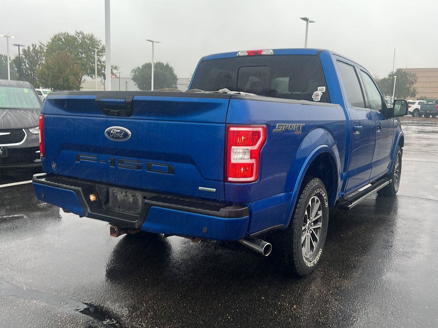 Used 2018 Ford F150 XLT w/ Equipment Group 302A Luxury AWD/4WD image 7