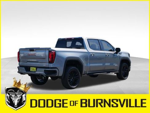 Used 2024 GMC Sierra 1500 AT4 w/ Technology Package AWD/4WD image 10