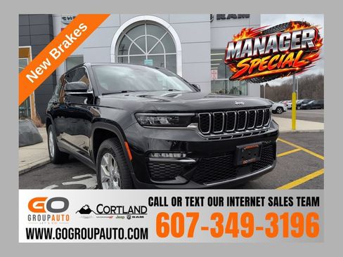 Used 2023 Jeep Grand Cherokee Limited AWD/4WD image 1