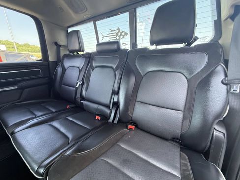 Used 2020 RAM 1500 Laramie AWD/4WD image 9