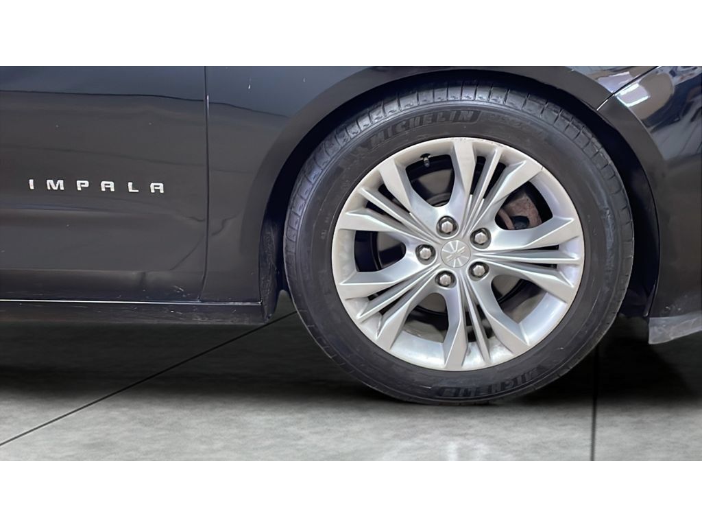 Used 2014 Chevrolet Impala LT w/ Convenience Package FWD image 21