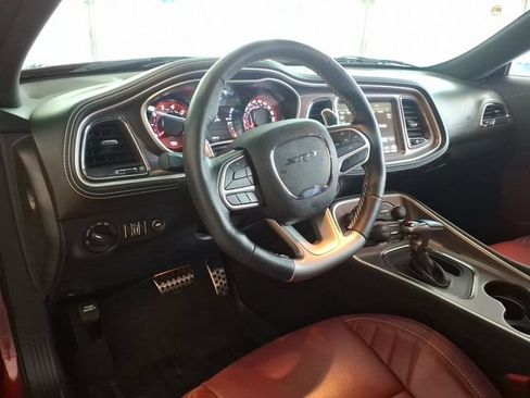 Used 2022 Dodge Challenger SRT Hellcat RWD image 13