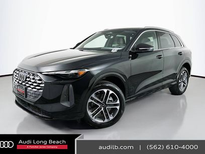 New 2025 Audi Q5 Premium w/ Convenience Package