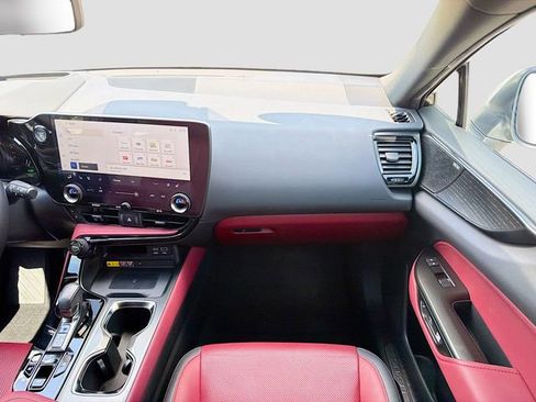 Used 2024 Lexus NX 350h AWD w/ Vision Package image 18
