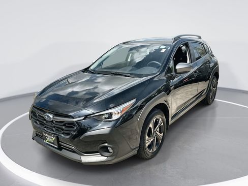Used 2025 Subaru Crosstrek 2.0i Premium image 1