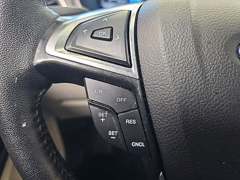 Used 2023 Ford Edge Titanium AWD/4WD image 18