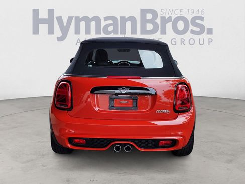 Used 2019 MINI Cooper S w/ Premium Package FWD image 4
