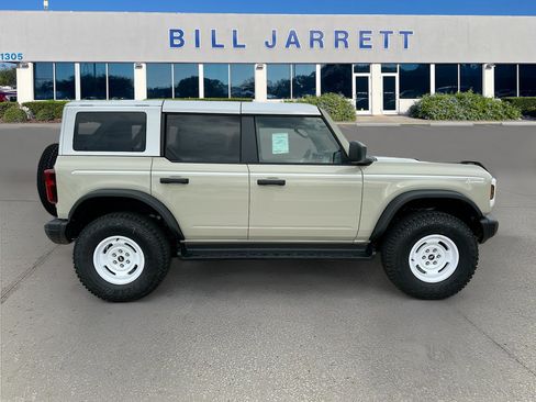 New 2026 Ford Bronco Heritage Edition AWD/4WD image 3