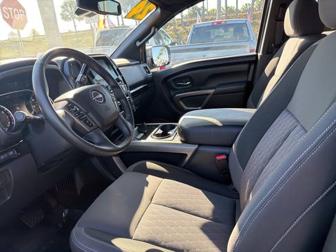 Used 2024 Nissan Titan SV w/ SV Bronze Edition Package image 14