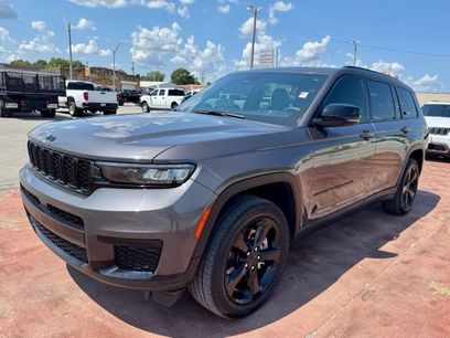 Used 2025 Jeep Grand Cherokee L Altitude