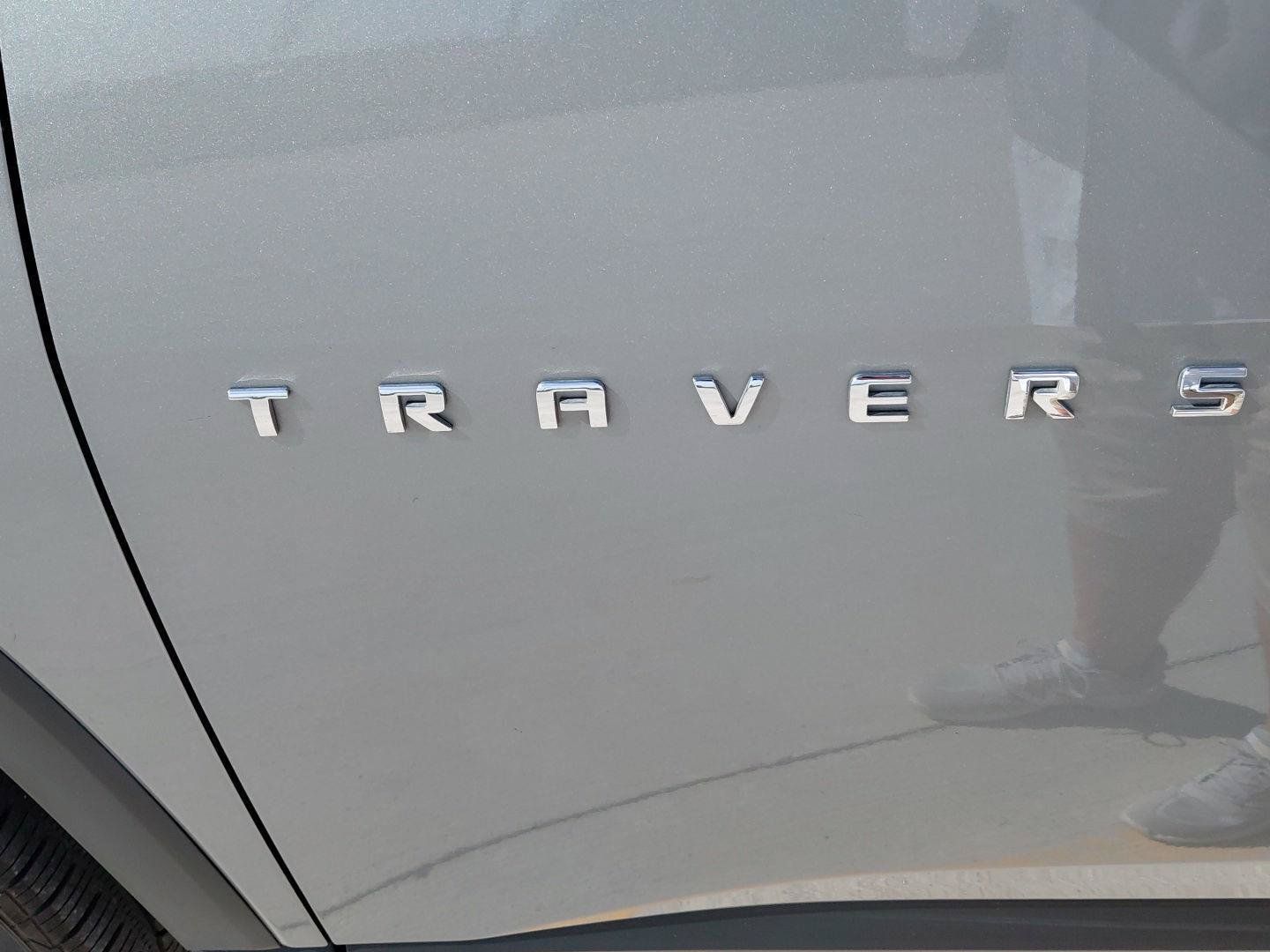 Used 2023 Chevrolet Traverse LT w/ Rear Camera Mirror Package AWD/4WD image 26