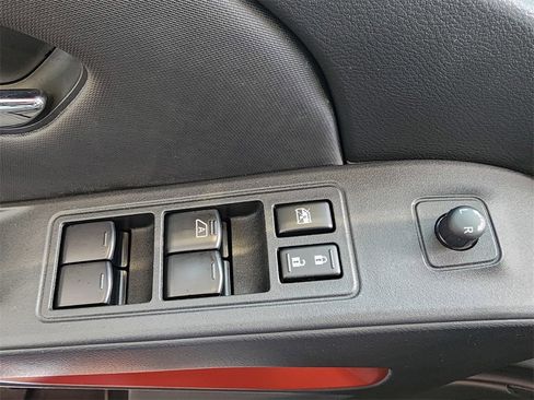 Used 2023 Nissan Frontier PRO-4X w/ Pro-4X Premium Package image 15