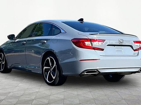 Used 2022 Honda Accord Sport image 5