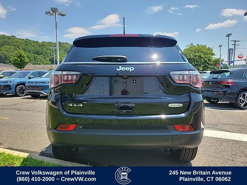Used 2019 Jeep Compass Latitude AWD/4WD image 29