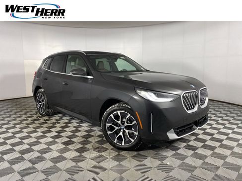 New 2026 BMW X3 xDrive30 w/ Premium Package image 1