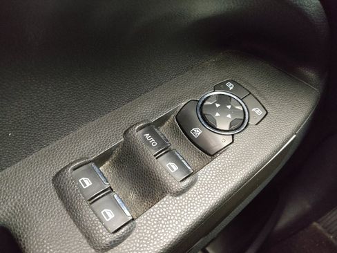 Used 2018 Ford EcoSport SE FWD image 27