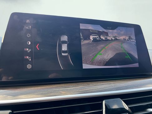 Used 2019 BMW 530i RWD image 50