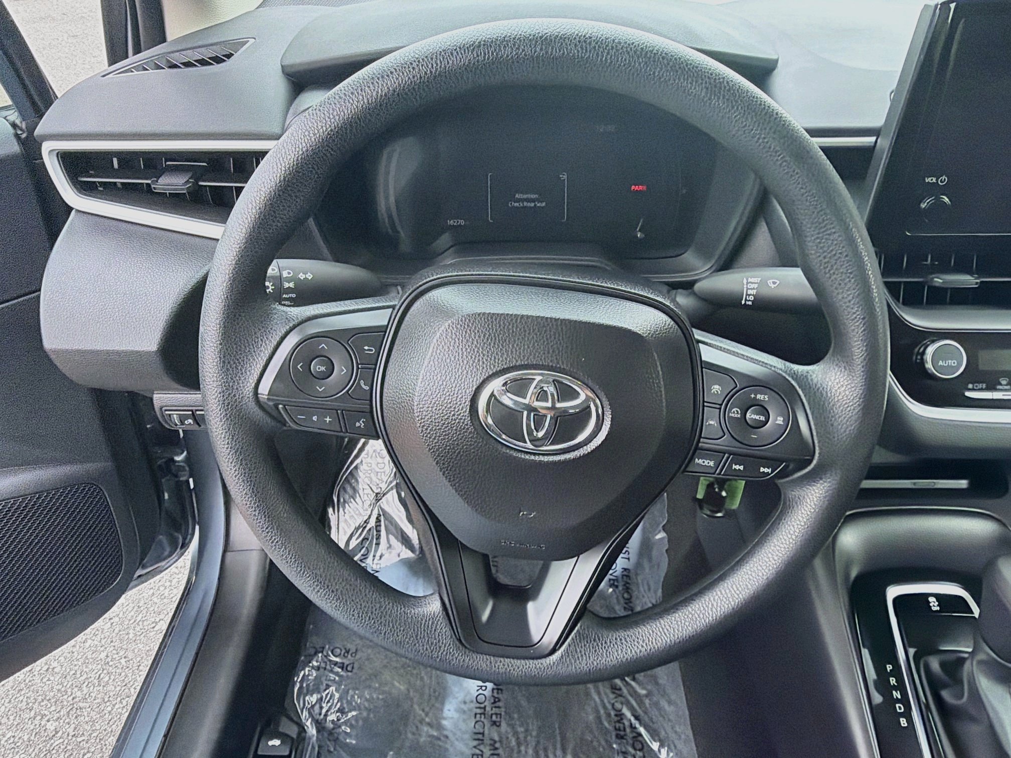 Used 2026 Toyota Corolla LE FWD image 18