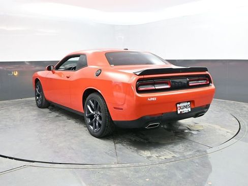 Used 2021 Dodge Challenger SXT w/ Blacktop Package image 8