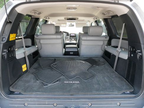 Used 2012 Toyota Sequoia Platinum AWD/4WD image 18
