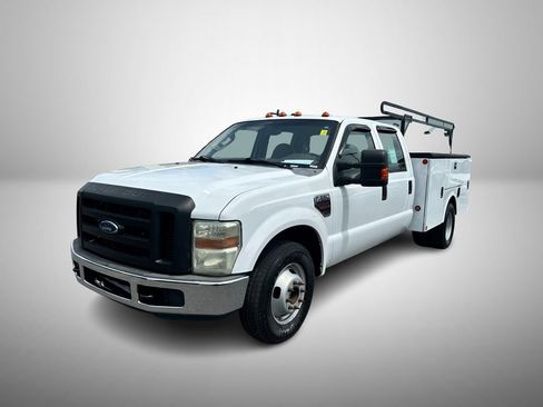 Used 2008 Ford F350 XL RWD image 2