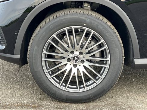 New 2026 Mercedes-Benz GLC 300 4MATIC image 11