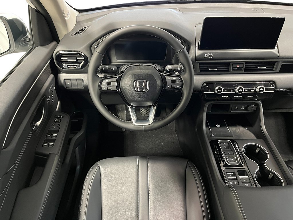 New 2026 Honda Pilot Touring image 26