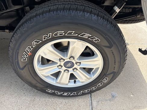 Used 2018 Ford F150 XLT w/ Trailer Tow Package AWD/4WD image 16