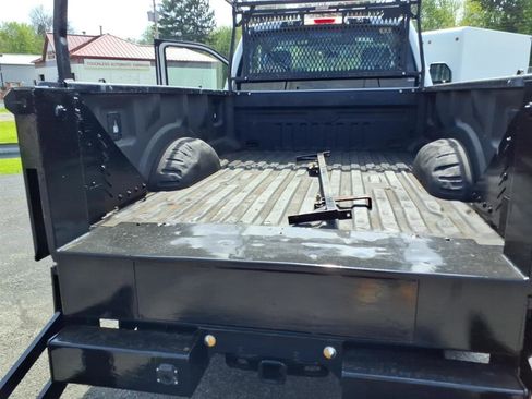 Used 2017 Ford F350 XL image 22