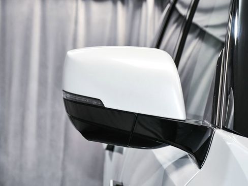 Used 2025 INFINITI QX80 Sensory image 80