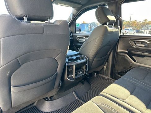 Used 2019 RAM 1500 Big Horn image 32
