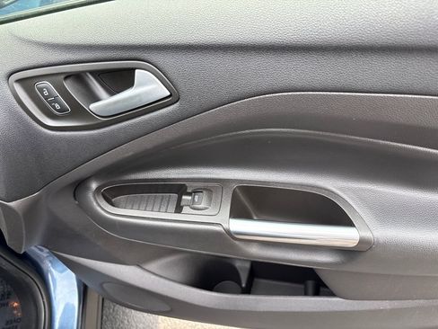 Used 2018 Ford Escape SEL FWD image 25