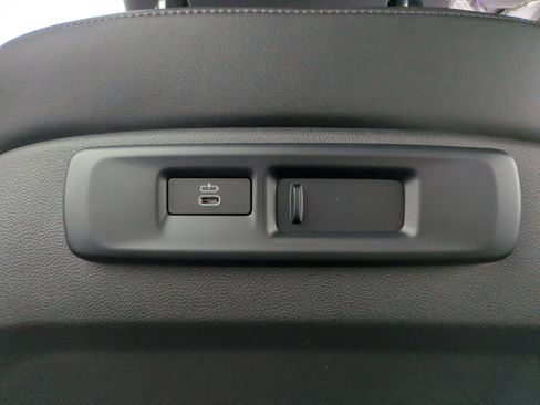 Certified 2023 BMW X5 sDrive40i w/ M Sport Package image 37