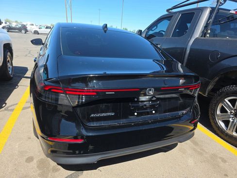 Used 2023 Honda Accord EX image 6