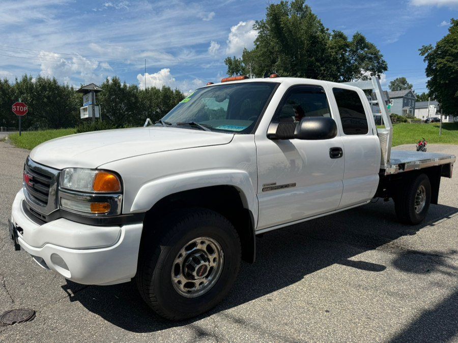 Used 2006 GMC Sierra 2500 SLE w/ Heavy-Duty Power Package AWD/4WD image 1